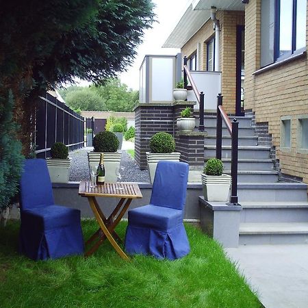 Apartment Capitalcondos نينوف الغرفة الصورة